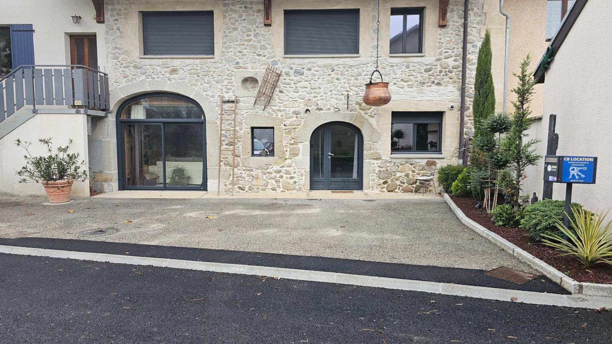 Spa Dans Les Alpes Desingy Εξωτερικό φωτογραφία